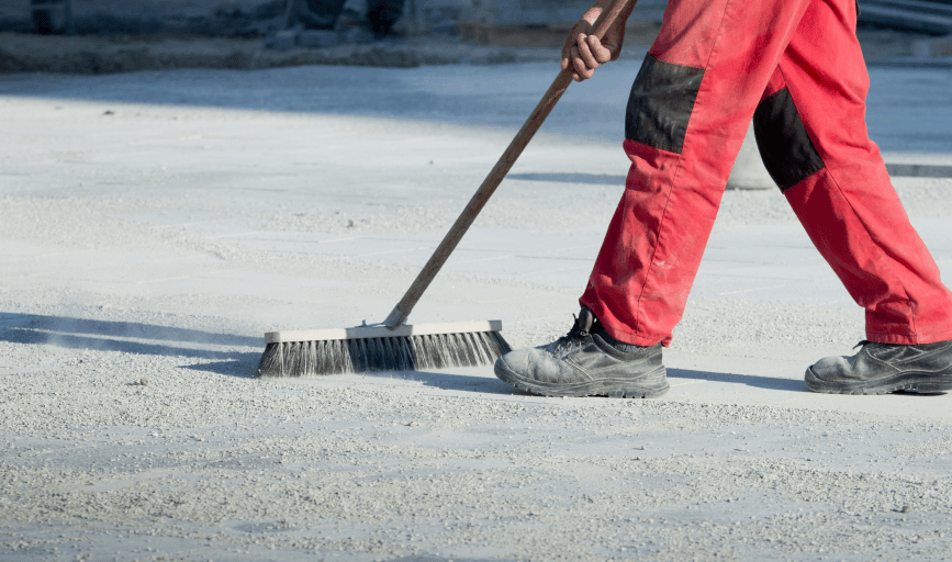 CONSTRUCTION CLEAN UP